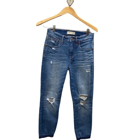 - Madewell 9” Inch High Rise Rip & Repair Edition - Picture 6 of 7